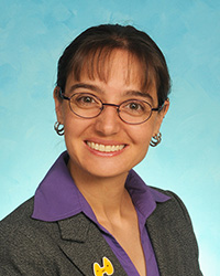 A photo of Melissa LoPinto.