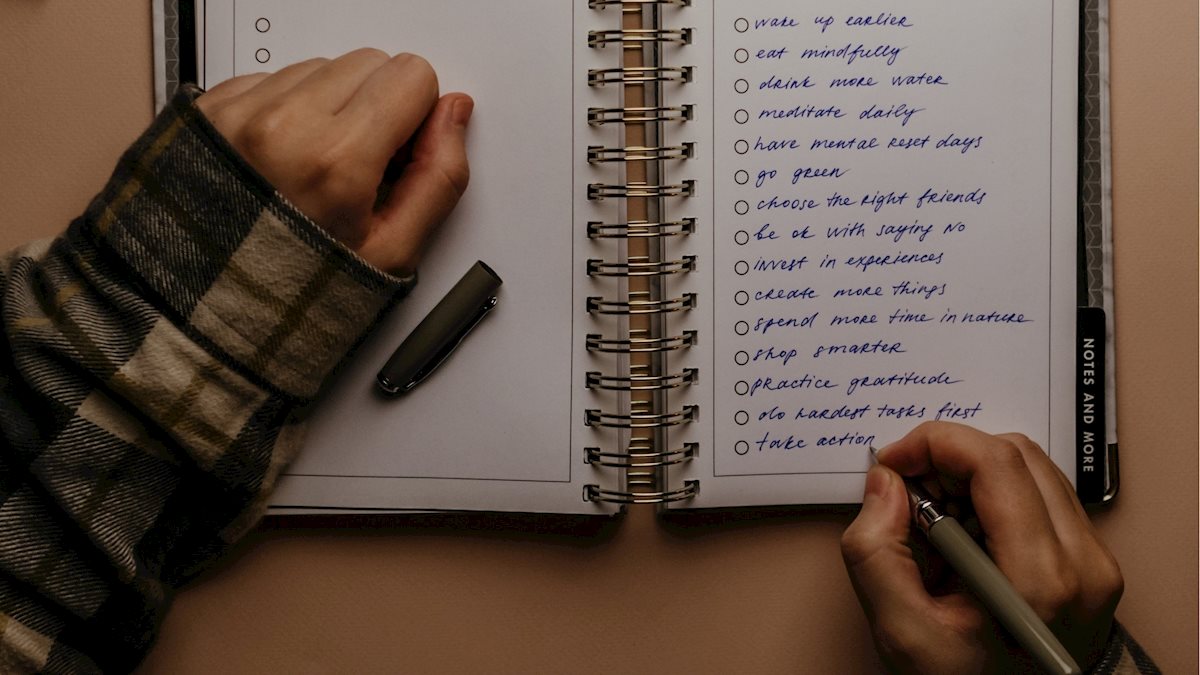 The Mental Health Benefits of Journaling