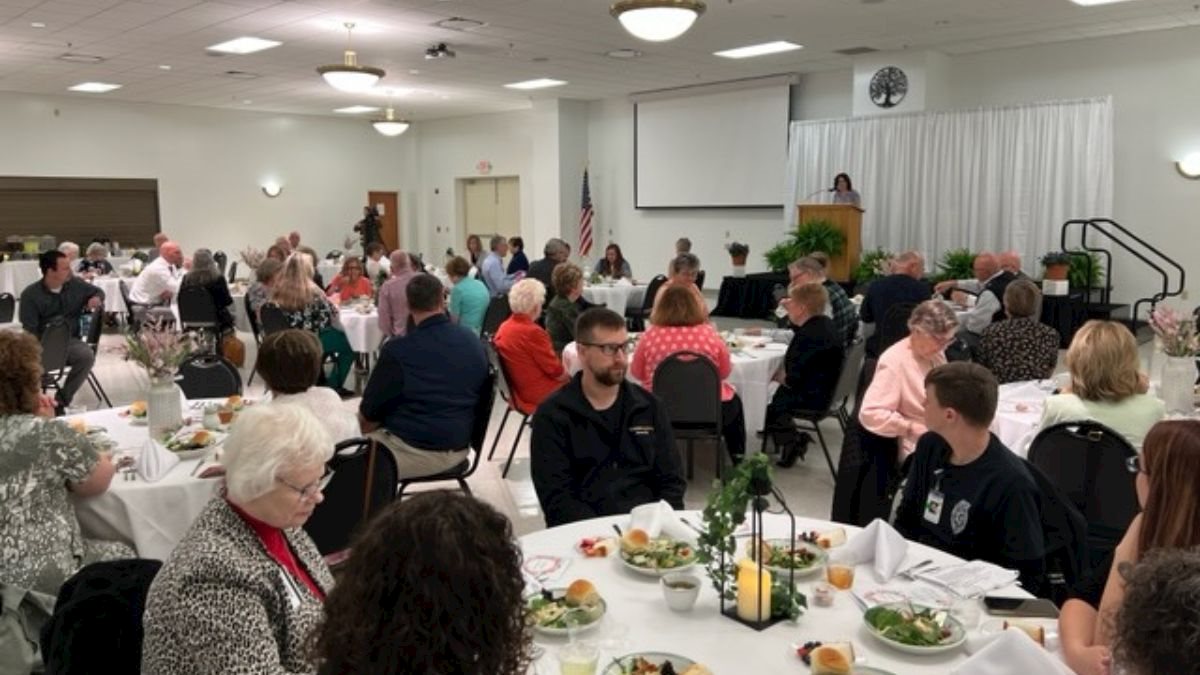 Camden Clark Celebrates Volunteers and 71st Meeting of the Auxiliary at