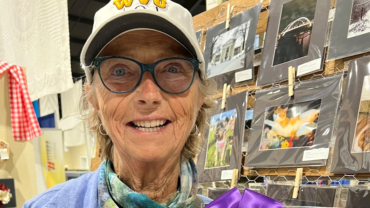 Dental hygiene alumna recognized with best of show ribbon at WV state fair