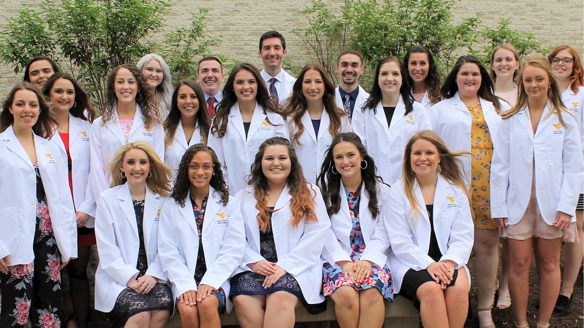 Dental hygiene students prepare for clinical and patient care | School of  Medicine | West Virginia University