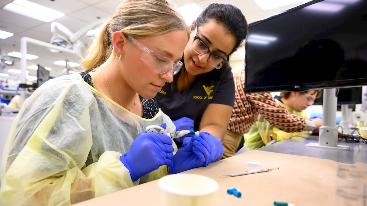 Destination Dentistry invites prospective students to WVU