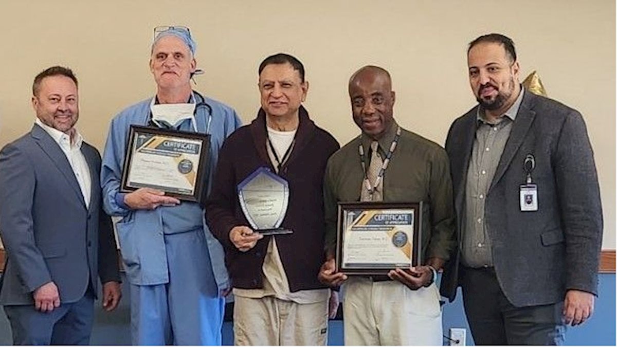 Dr. Ahmad Receives Golden Stethoscope Award at Uniontown Hospital