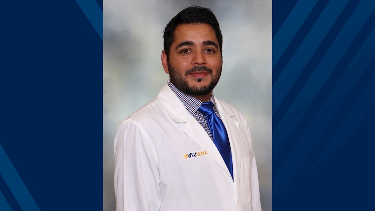 Dr. Ankit Chalia named 2024-2025 Eastern Campus Educator of the Year by students