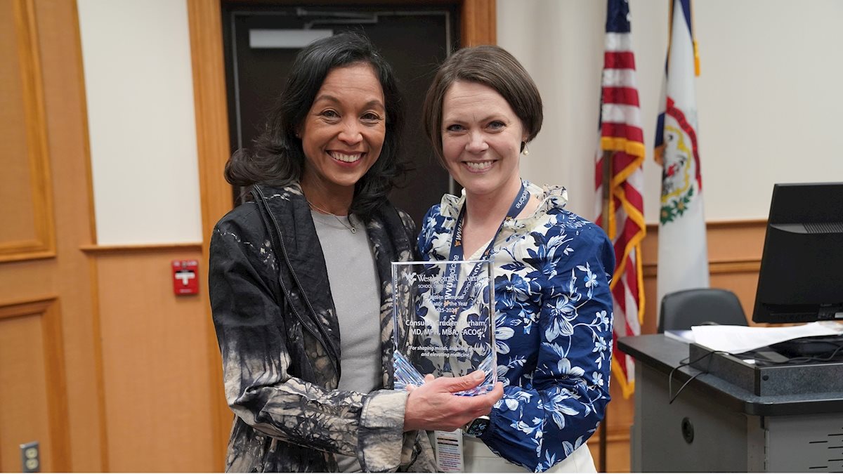 Dr. Cruden named 2025-2026 Educator of the Year by Eastern Campus students