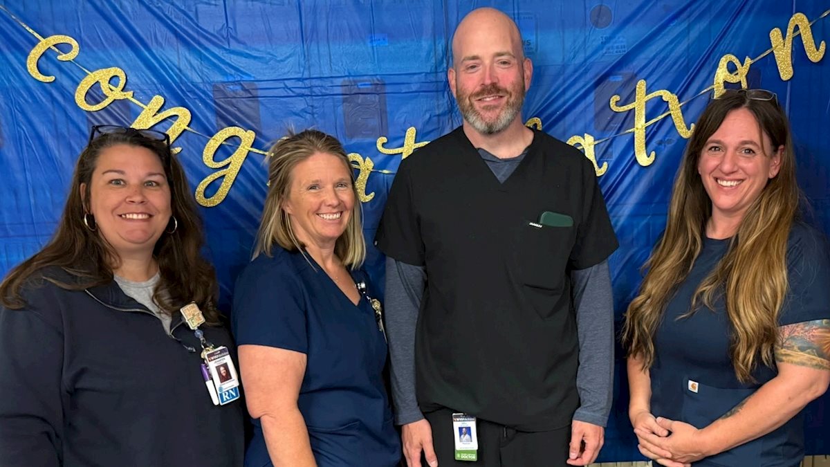Dr. Dru Morgan Named Thomas Hospitals Educator of the Year