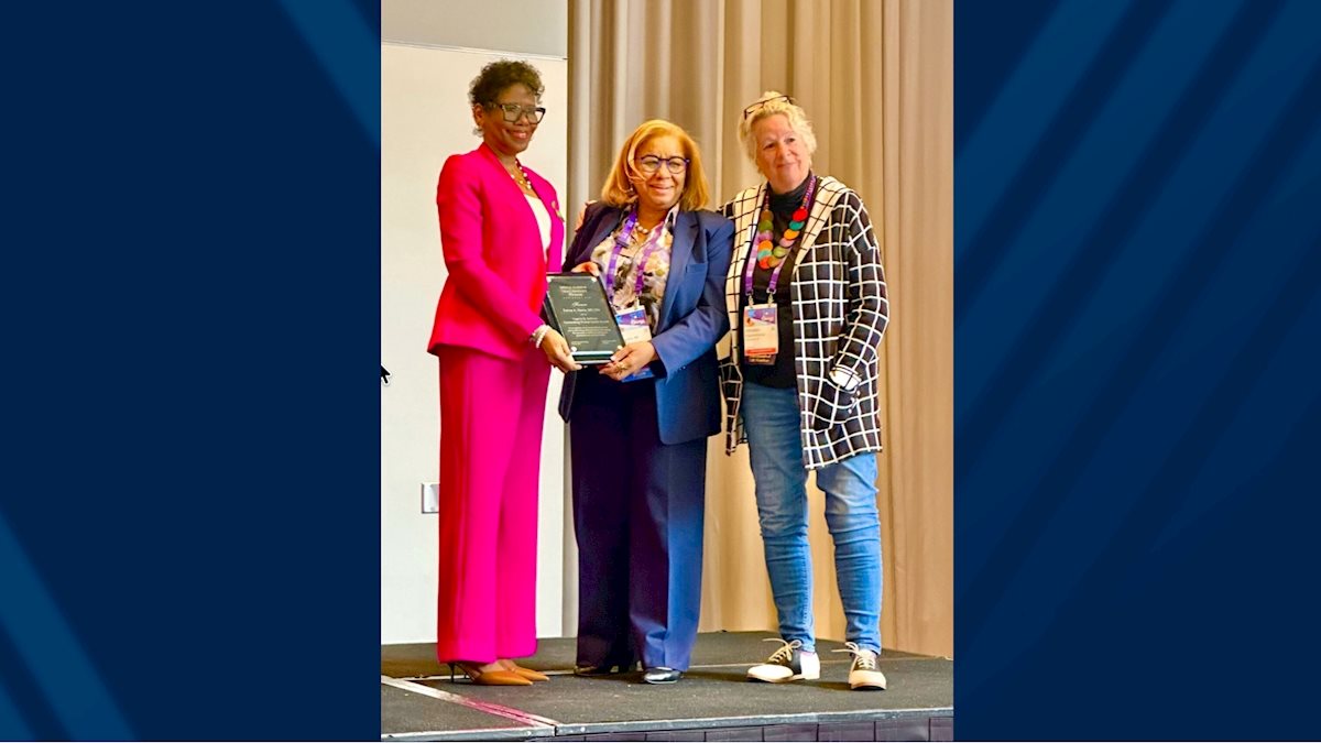 Dr. Patrice Harris honored as Outstanding Woman Leader by the AACAP