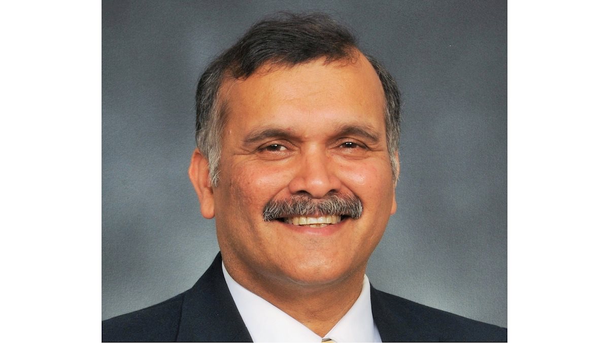 Dr. Suresh Madhavan to participate in Fulbright Day informational panel
