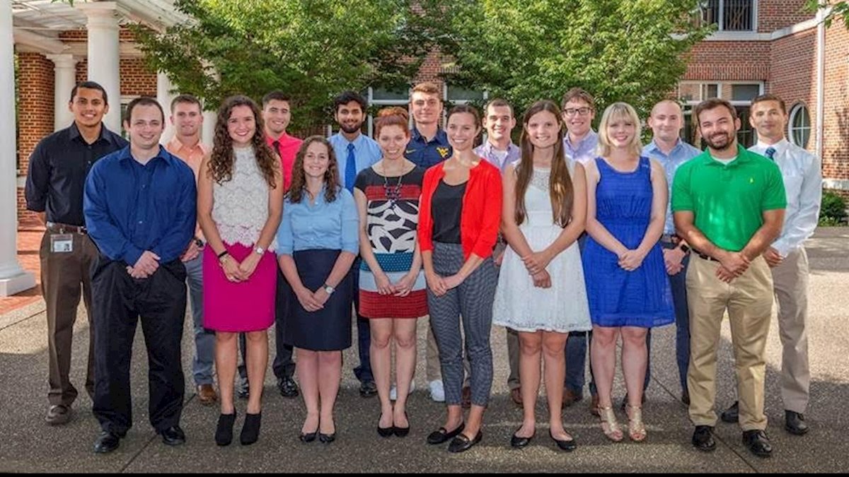 First-year medical students participate in summer research program at WVU