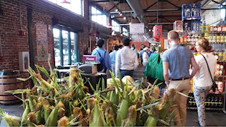 First Year WVU Medical Students Visit Charleston Campus