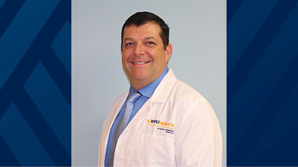 General surgeon Dr. Matthew Metz joins WVU Medicine Reynolds Memorial Hospital