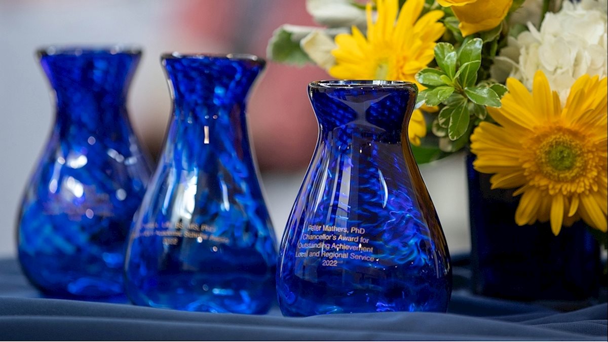Health Sciences community invited to celebrate faculty, staff at Chancellor’s Awards ceremony