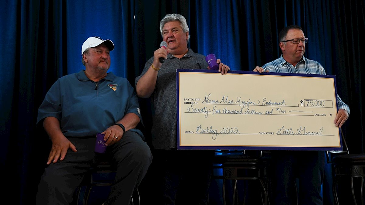 Huggins raises $231K for WVU Cancer Institute at Beckley-area dinner event