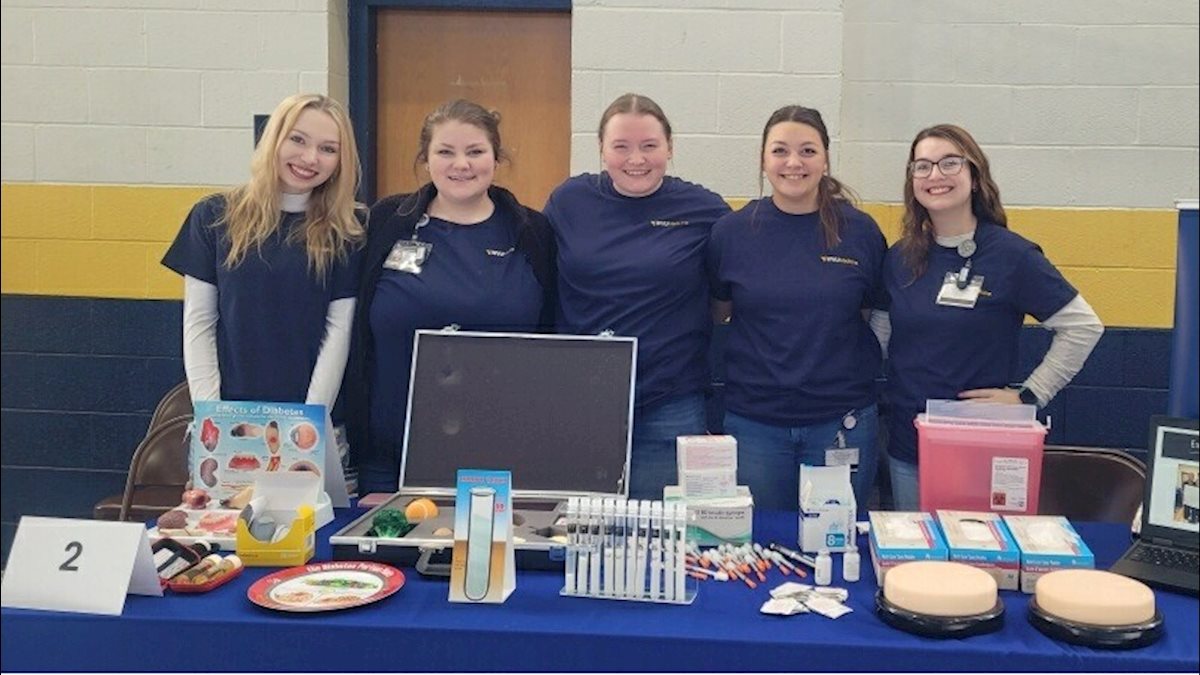 Keyser Campus juniors volunteer at local health careers fair