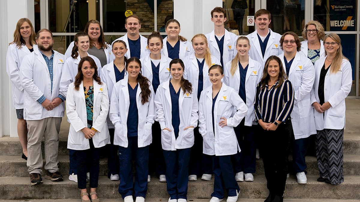 Keyser Campus sophomores participate in White Coat and Pledge Ceremony