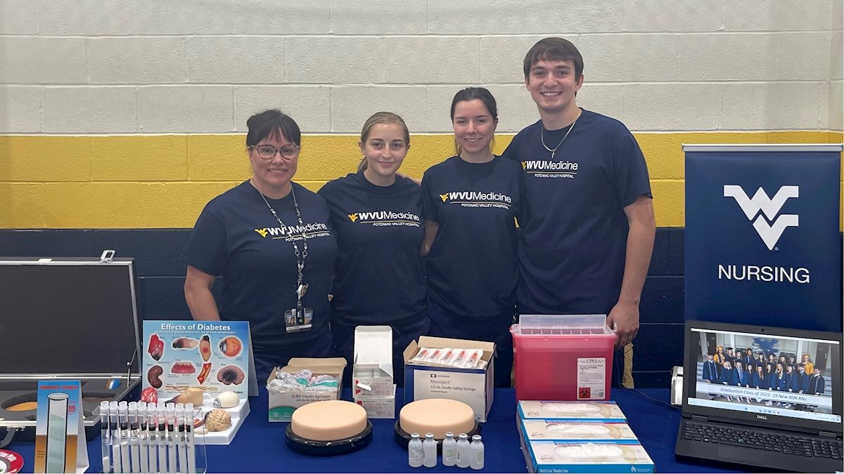 Keyser nursing students volunteer at health careers fair Health Sciences & Technology Academy