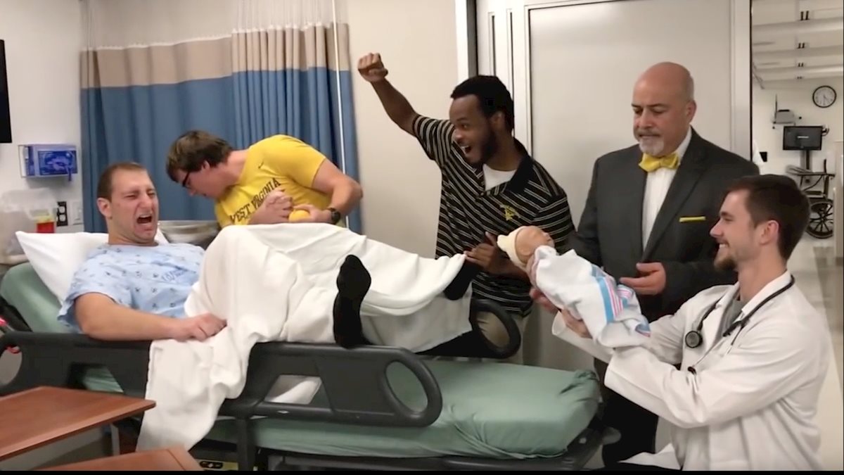 Medical students create Mannequin Challenge