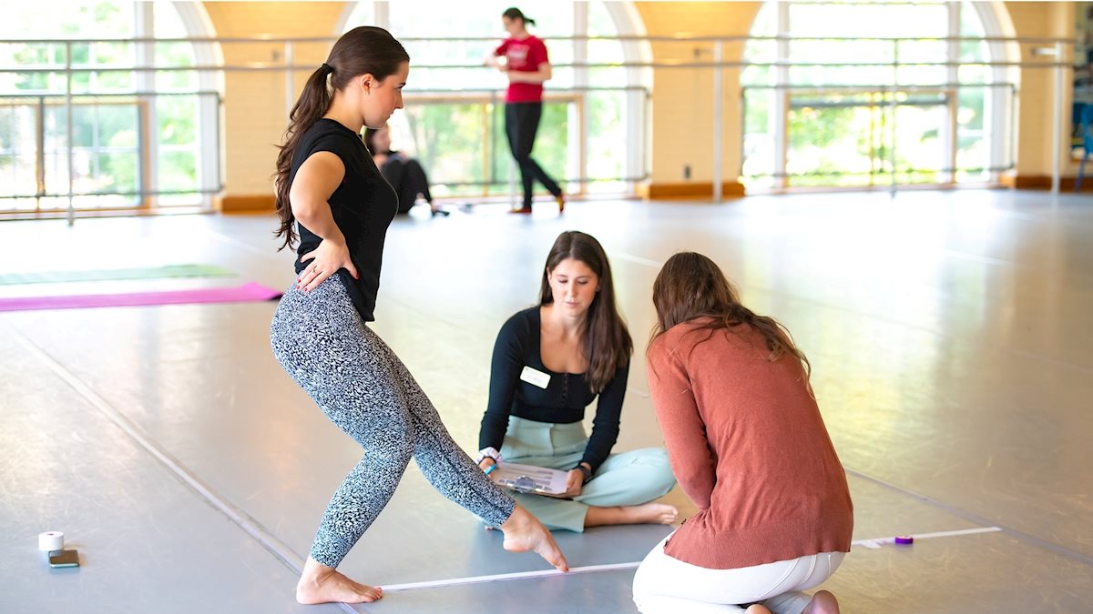 Medicine meets movement when WVU majors collaborate for dancer assessments 