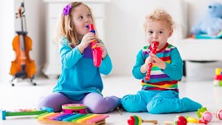 Milestones, Music & Me group music therapy sessions start in May