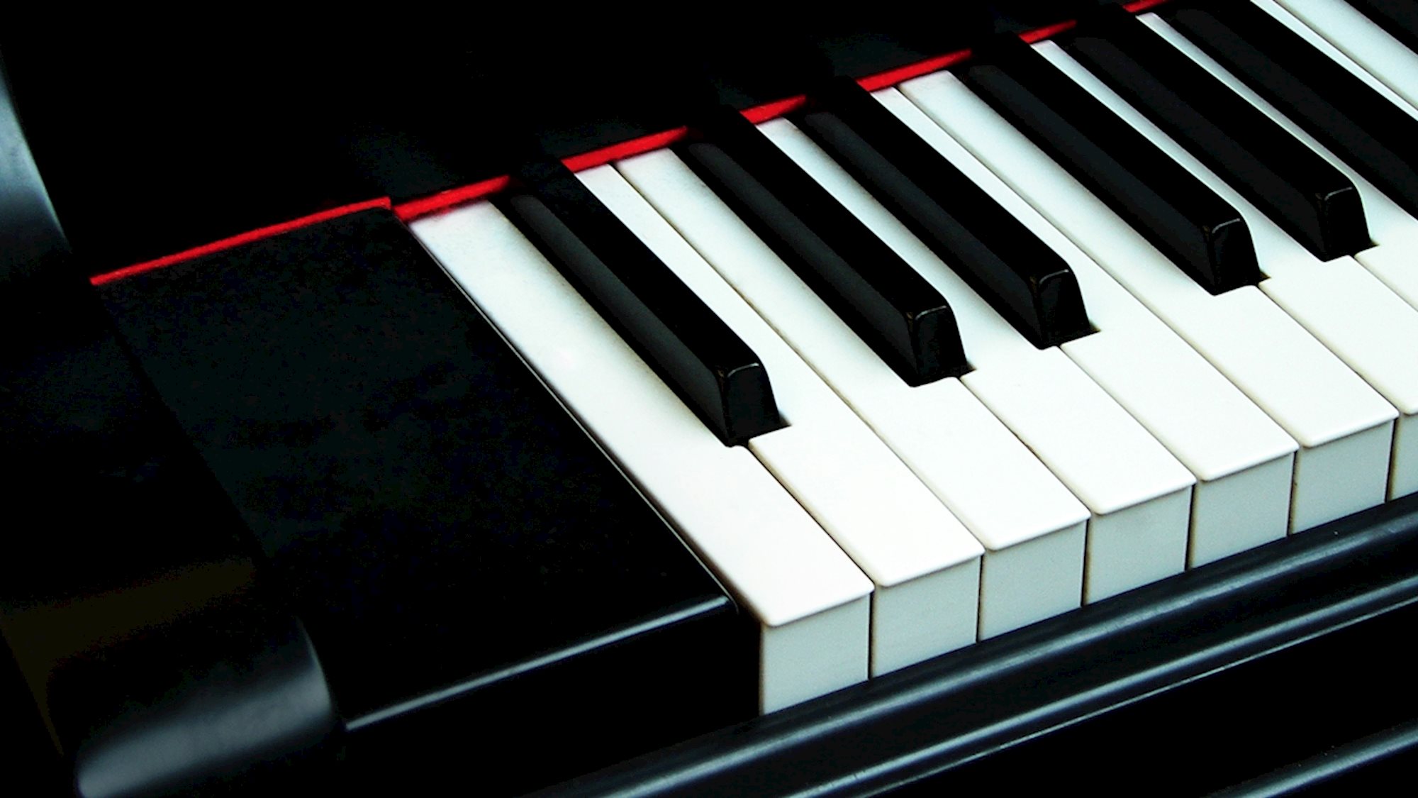 Sad piano. Piano instrumental cd. Sad instruments. клавиши рояля и мандарины. Piano instrumental.