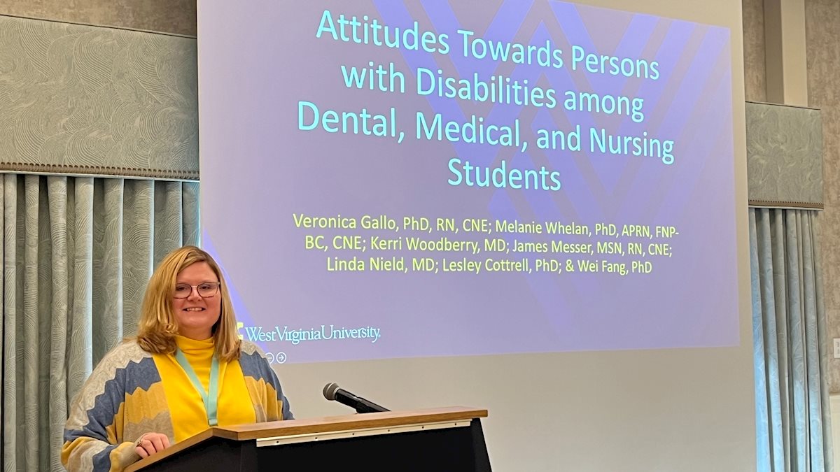 Nursing presentation explores attitudes of health professions students towards persons with disabilities