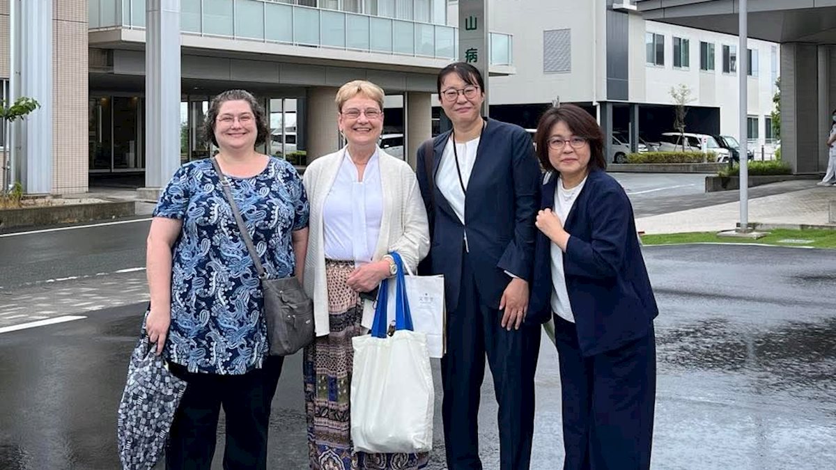 Nursing professor furthers her gerontology research in Japan