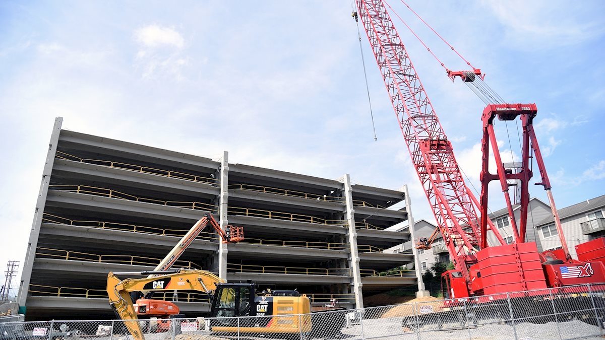 Parking garage construction to cause traffic delays