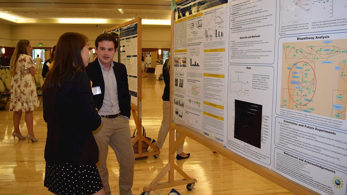 Patrick Thomas, poster winner at undergraduate research symposium