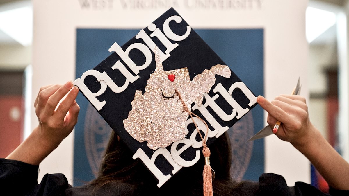 public-health-to-graduate-first-undergraduate-class-in-december