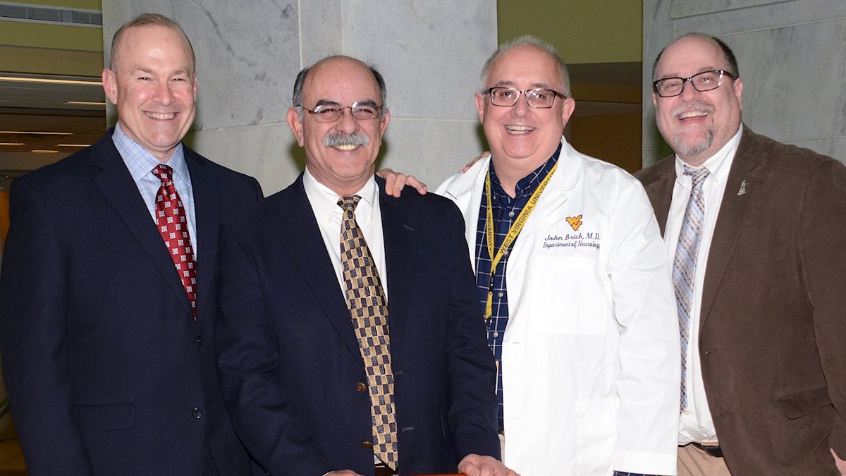 School of Medicine honors leading stroke researcher