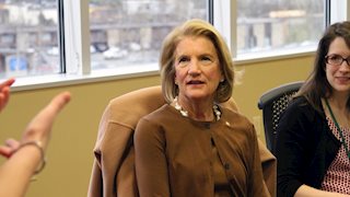 Senator Capito Visits WVU Disordered Eating Center of Charleston 