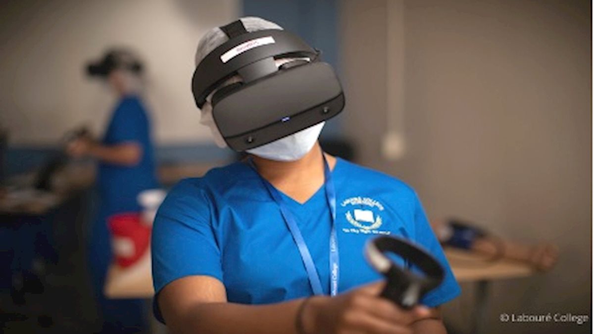 Sophomore nursing students sought for virtual reality research 