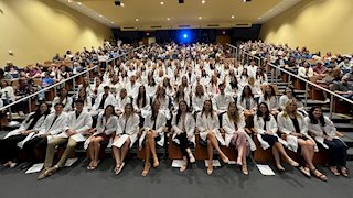 Sophomores welcomed into the study of nursing during Fall 2023 Pledge Ceremony