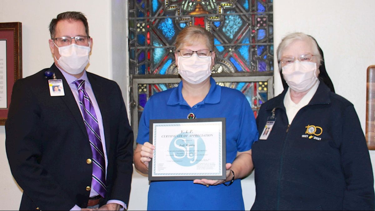 St. Joseph’s Hospital recognizes Jodi Martin with VIP Award