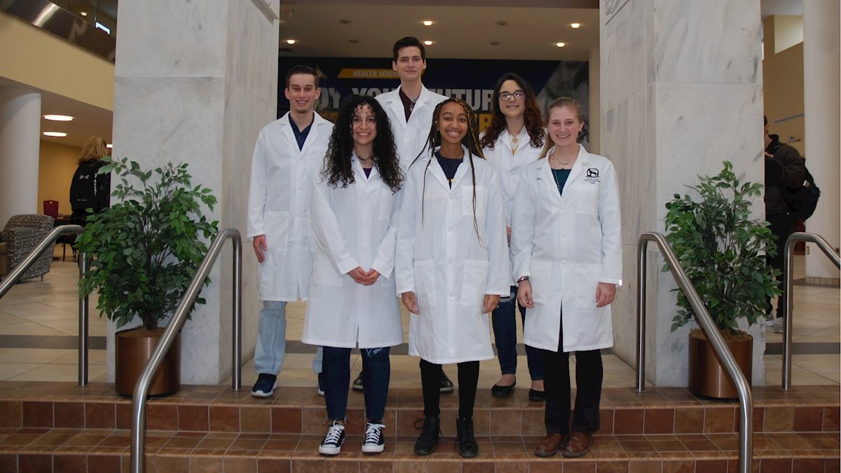 Students selected for Microbiology, Immunology and Cell Biology research internships
