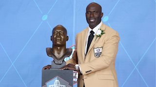 Super Bowl MVP Terrell Davis to speak to WVU medical students regarding migraine 