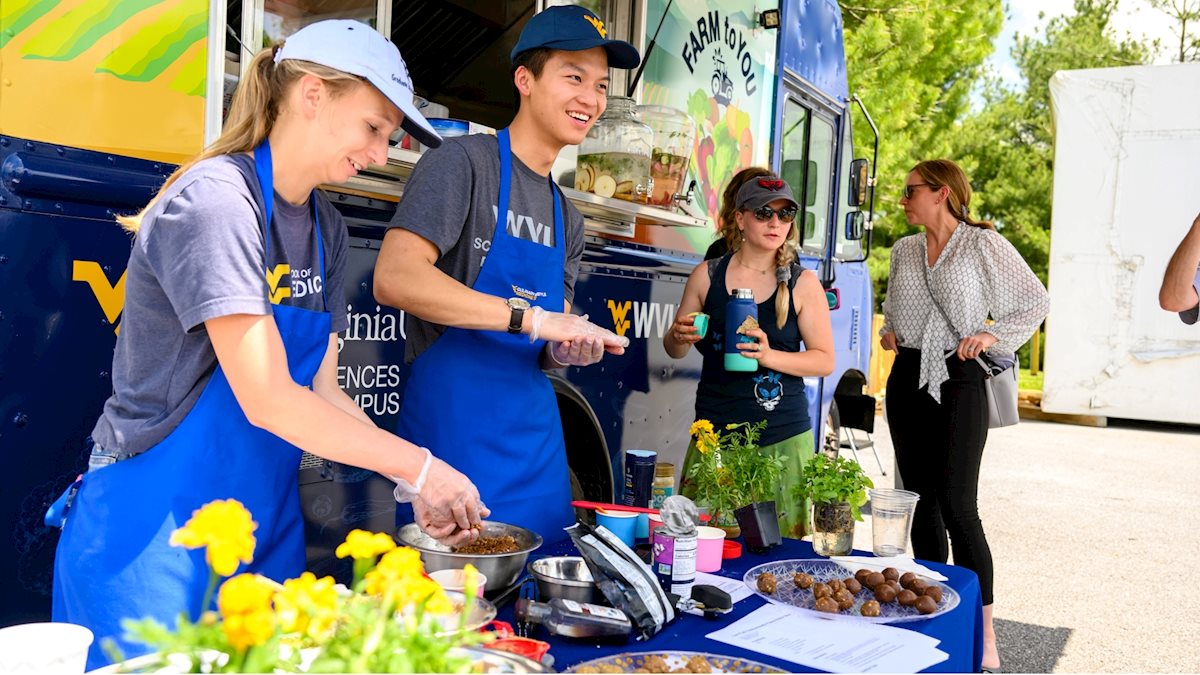 West Virginia University School of Medicine recognized as a model for training physicians in nutrition and lifestyle education