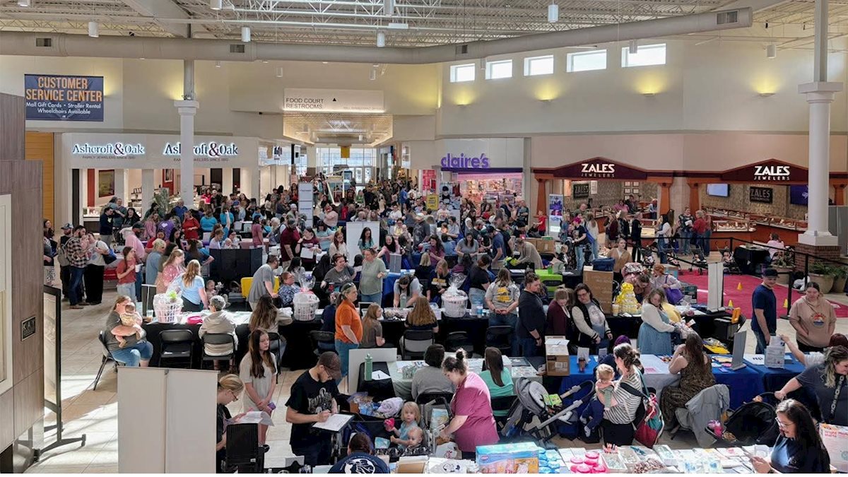 WV Healthy Start/HAPI and OBGYN Dept welcomed 120+ families at annual Baby and Me Day