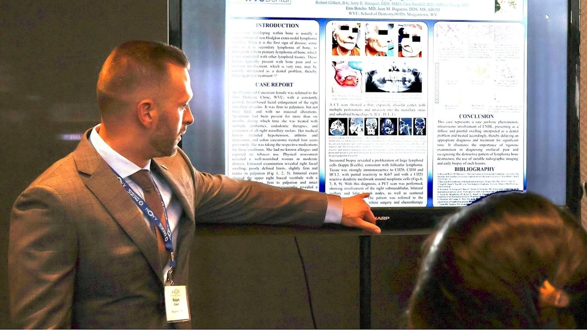 WVU dental school students present abstracts at national oral medicine event