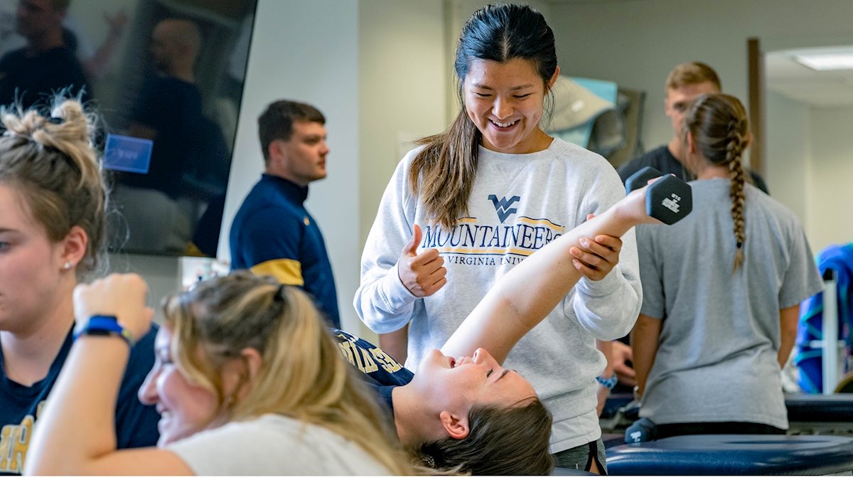 WVU Division of Physical Therapy achieves candidacy for Sports D1 Fellowship, accepts first fellow 
