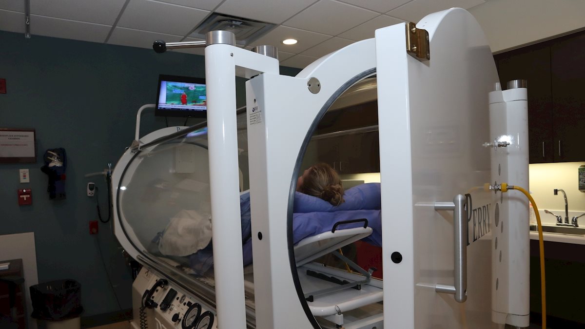 WVU Medicine Berkeley Medical Center hyperbaric medicine program reaccredited