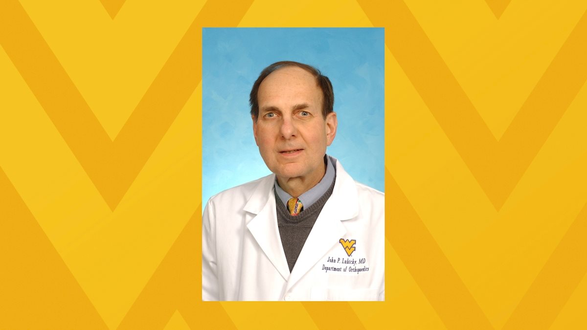 WVU Medicine Children’s surgeon performs state's first robotic