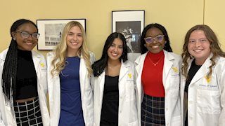 WVU Nursing sophomores pledge commitment to their future profession during ceremony