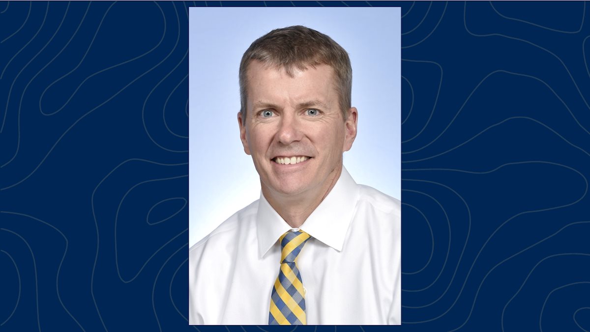 WVU professor honored with national Distinguished Service Award
