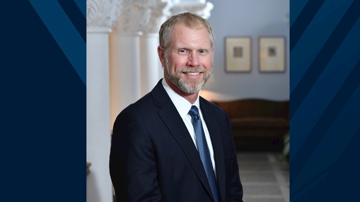 Bossarte recognized as world expert in suicide research