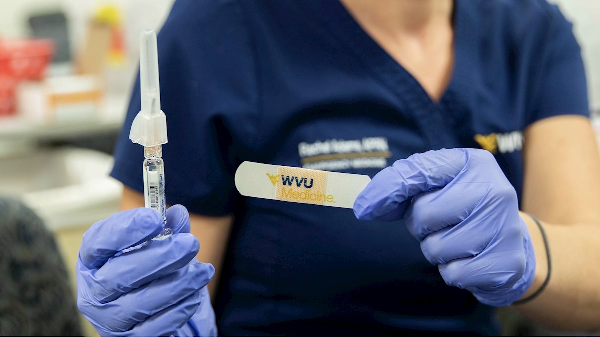 WVU School of Medicine receives recognition for flu vaccination initiative