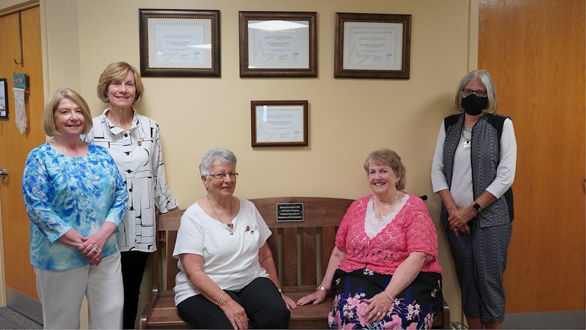 WVU School of Nursing Class of 1970 gifts bench to School to show appreciation