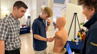 WVU School of Nursing faculty offer interactive heartbeat display at WVU Day at the Legislature