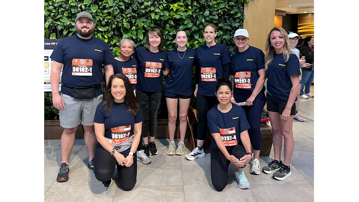 WVU School of Nursing faculty, staff participate in Pittsburgh Marathon Relay