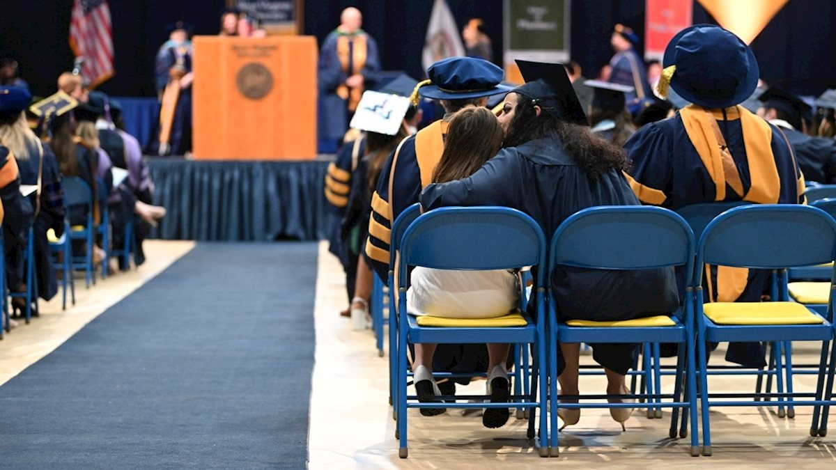 WVU School of Nursing graduate finds her passion while fighting cancer